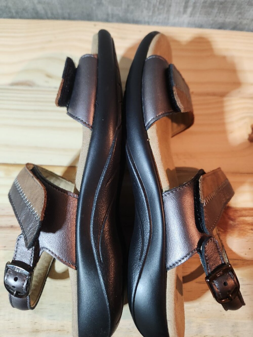 SAS Women's Leather Comfort Sandals Size 9 N Tripad Made in USA